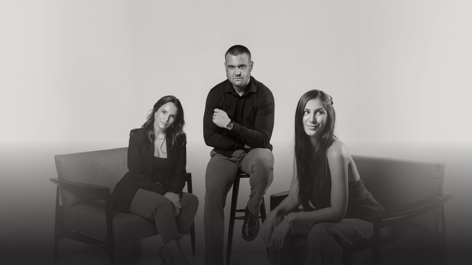 Equipe da Nokaàh Arquitetura no escritório